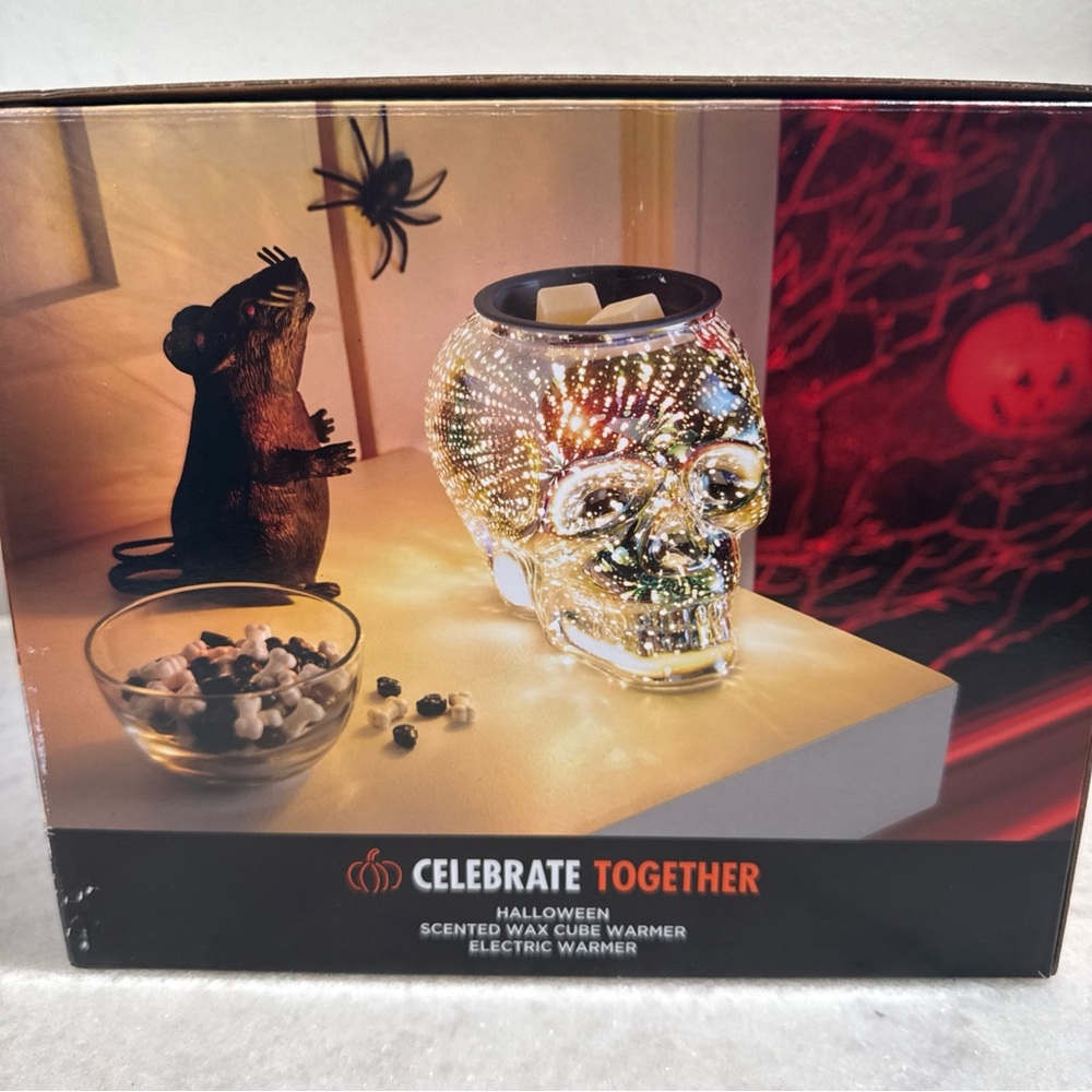 Kohl's Celebrate Together Halloween Skull Fragrance Wax Cube Electric Warmer